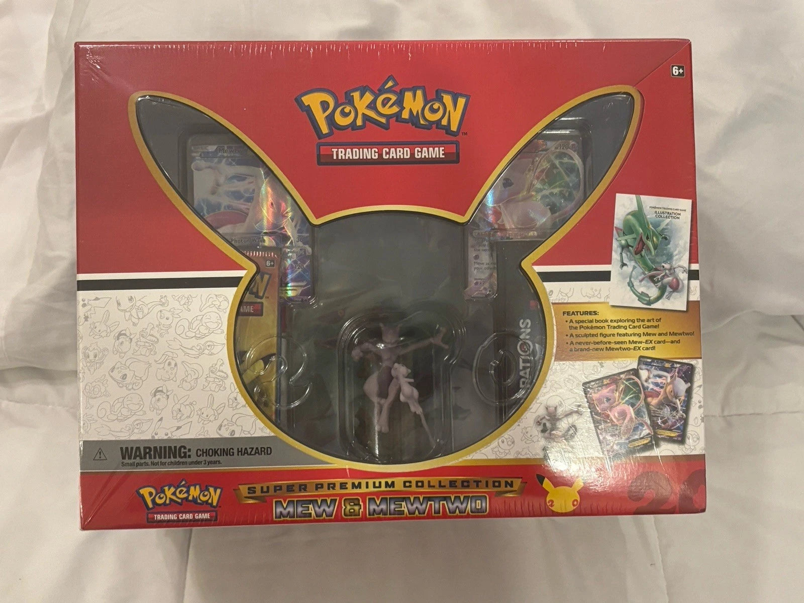 Pokemon Mew and Mewtwo Super Premium Collection