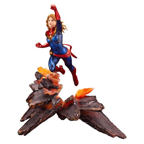 Captain Marvel - Artfx Premier Statue