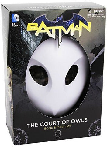 Batman - The Court of Owls Book and Mask Set