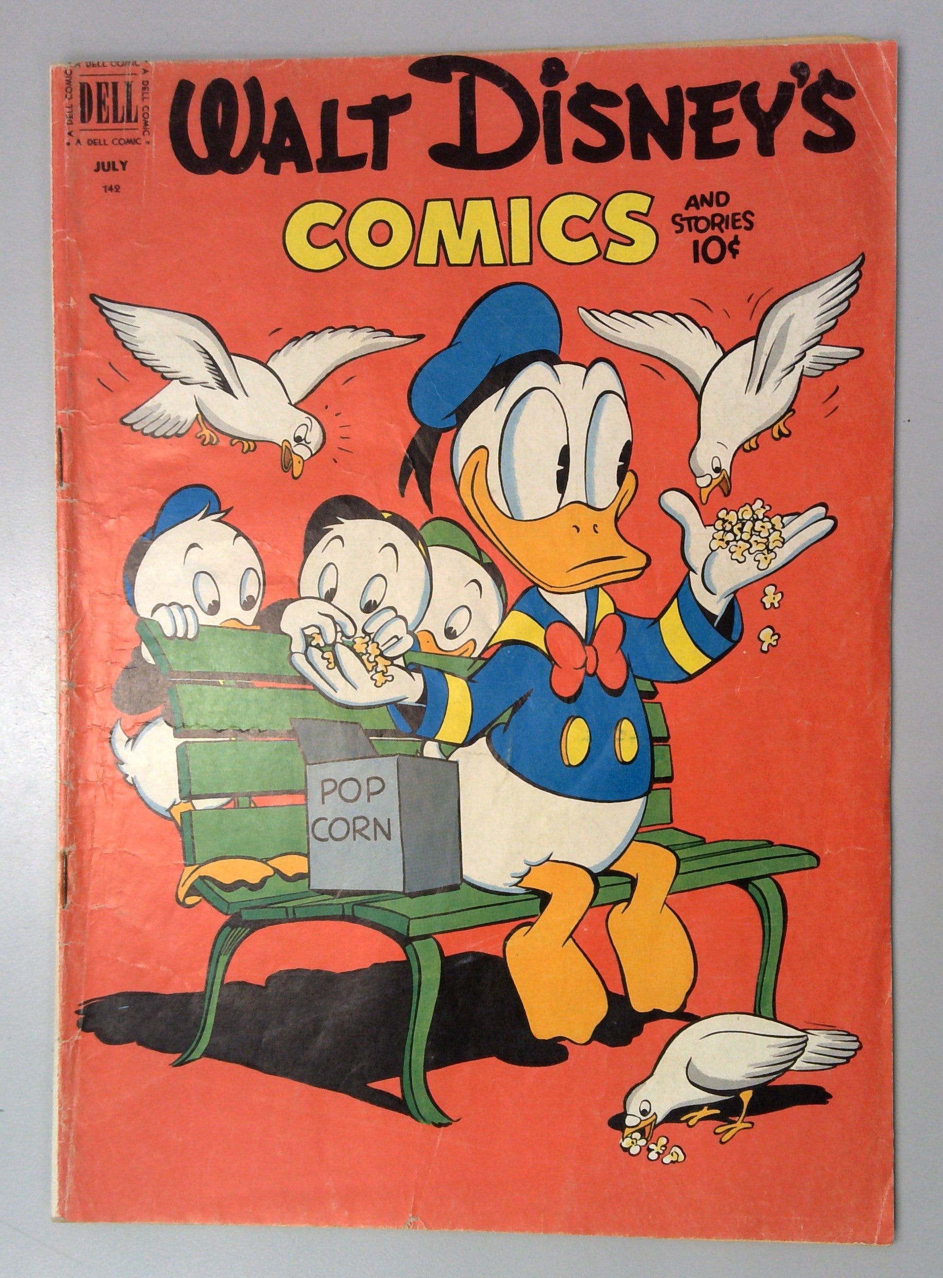 Walt Disney's Comics and Stories #142 1952 Dell Comic. Carl Barks cover. VG- 3.5.
